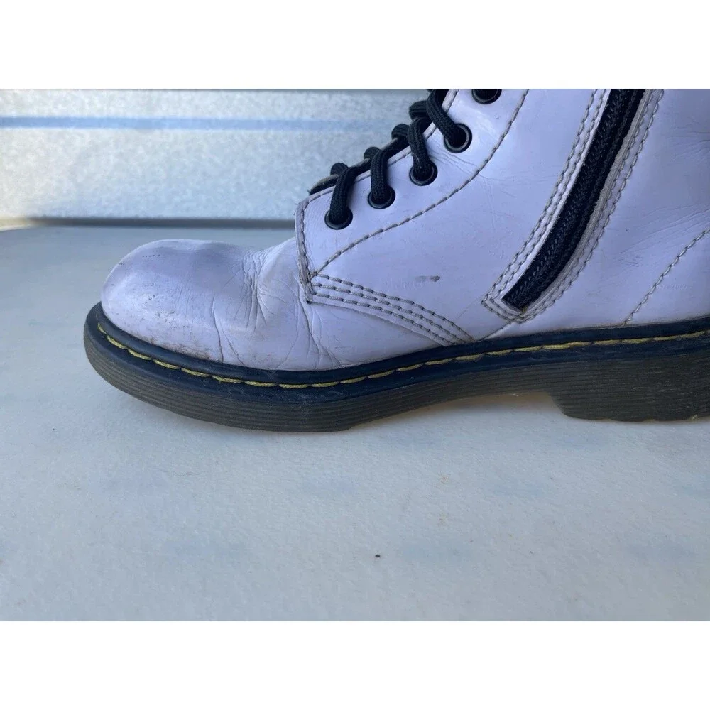 Dr Martens Delaney Kids Boot Size US 1 Purple Patent Leather Size Zip 1460